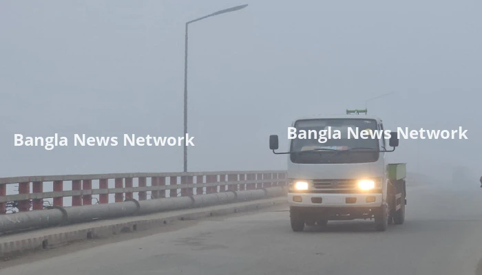 পঞ্চগড়ে ঘন কুয়াশা ও ঠাণ্ডা বাতাস, শীতবস্ত্রের অভাবে কষ্টে মানুষ