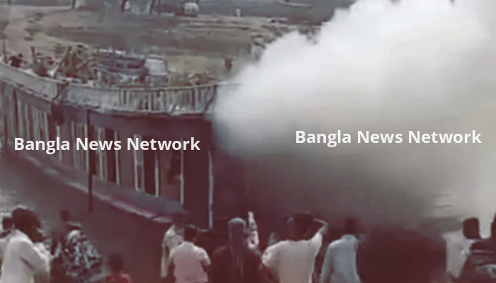 টাঙ্গুয়ার হাওরে পর্যটকবাহী হাউজবোটে আগুন