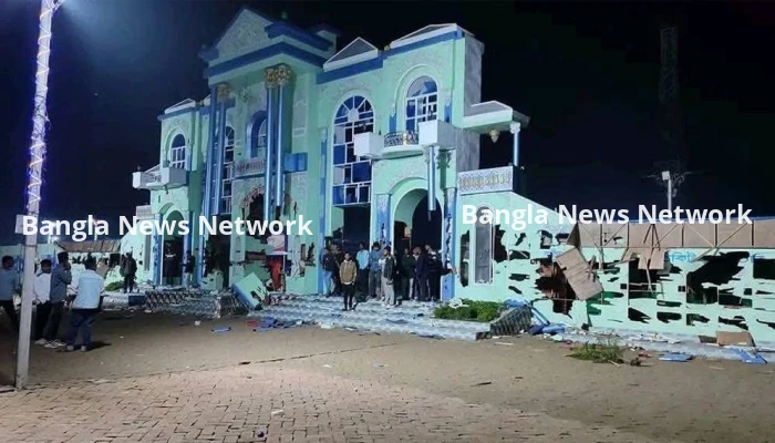 গাজীপুরে বাণিজ্য ও কুটিরশিল্প মেলায় হামলা-ভাঙচুর