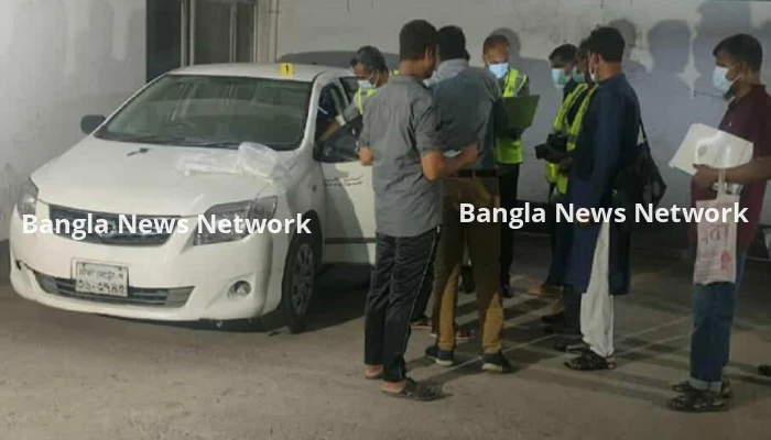 হাসপাতালের গ্যারেজে প্রাইভেটকারের ভেতর মিলল দুই লাশ