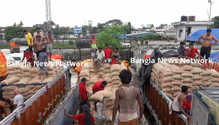 দুই বছর পর বেনাপোল দিয়ে ভারত থেকে চাল আমদানি শুরু