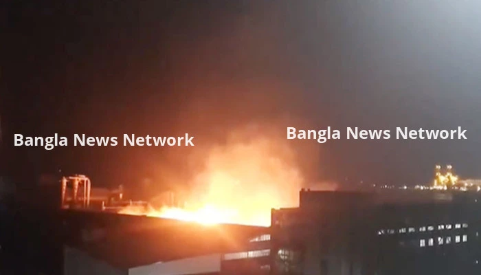 মুন্সীগঞ্জে সুপারবোর্ড কারখানার আগুন নিয়ন্ত্রণে