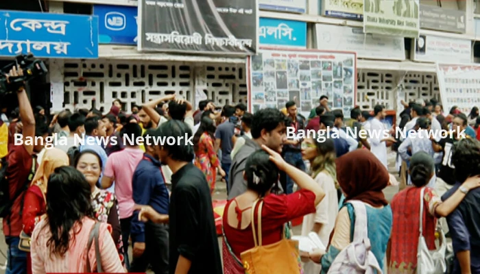 টিএসসি কেন্দ্রে ভোটগ্রহণ চলছে, গুজবে বিভ্রান্ত না হওয়ার আহ্বান