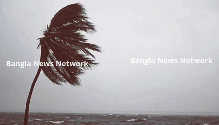 রাতেই ৮ অঞ্চলের জন্য সতর্কতা, ঢাকায় ঝোড়ো বৃষ্টির আভাস