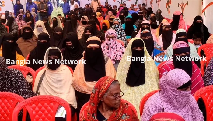 পীরের নির্দেশে ভোট না দেয়ার রেওয়াজ ভাঙতে চান চাঁদপুরের ৯ গ্রামের নারীরা