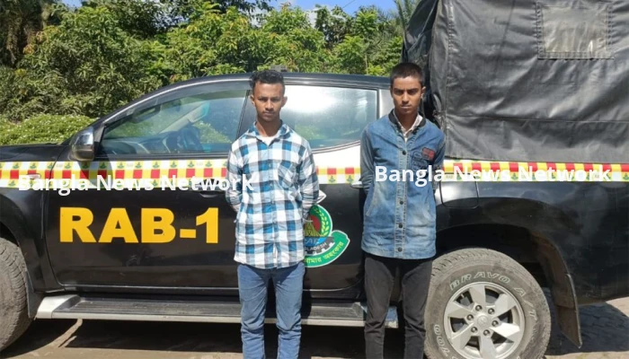 ফ্ল্যাটে ঢুকে গৃহবধূকে হত্যার ঘটনায় যুবক গ্রেফতার